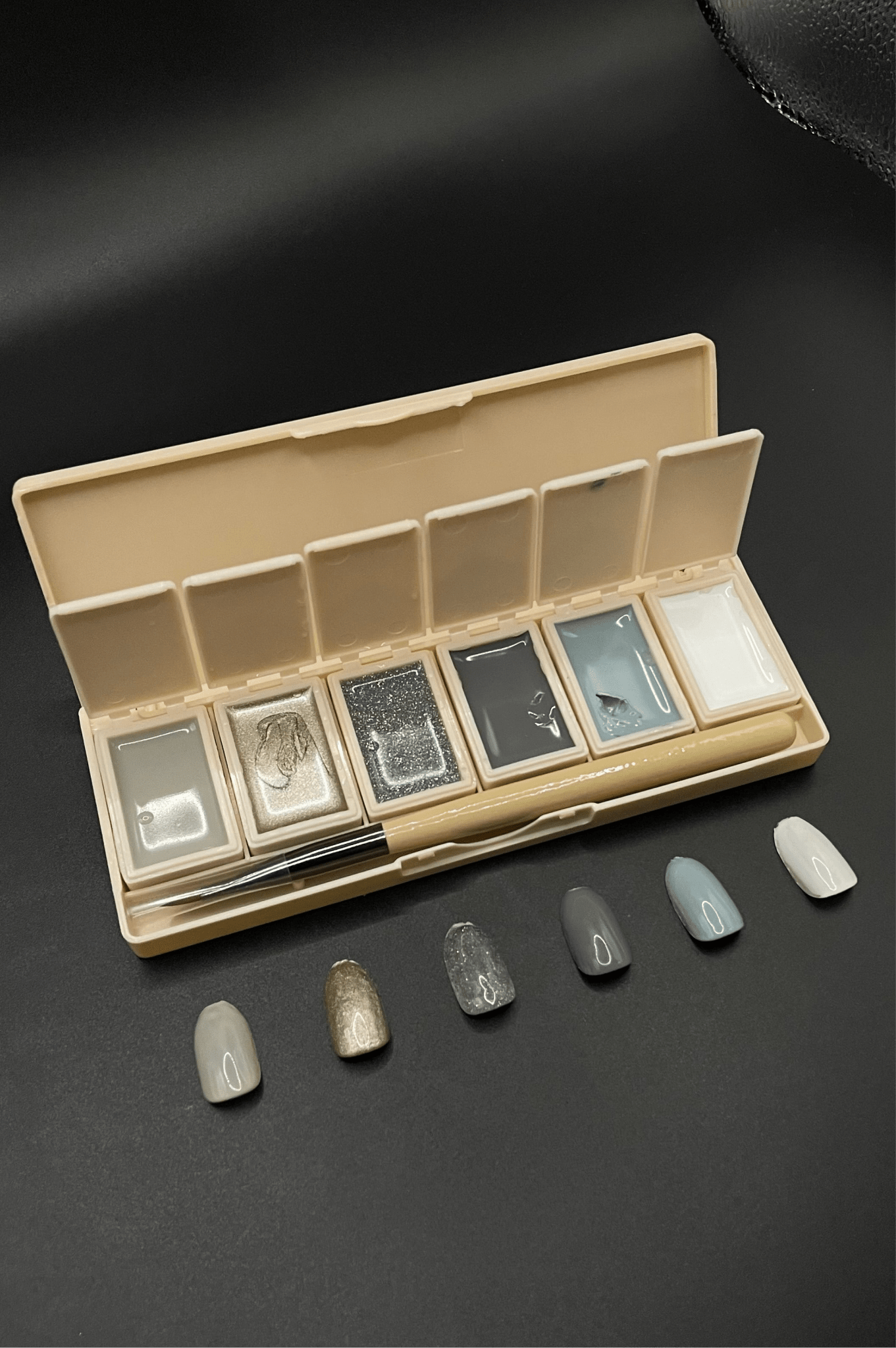 6 - Pan Solid Gel Nail Polish Palette| Bleu - Ambedo Beauty