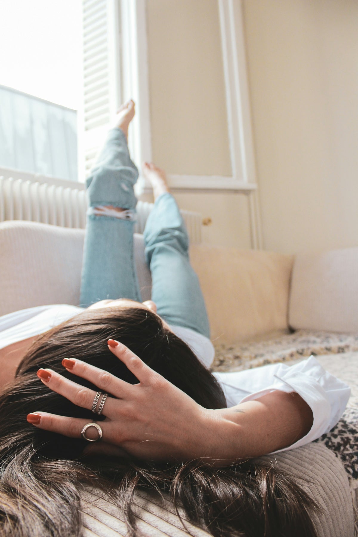 Common Problems and Solutions for Gel Nail Care - Ambedo Beauty