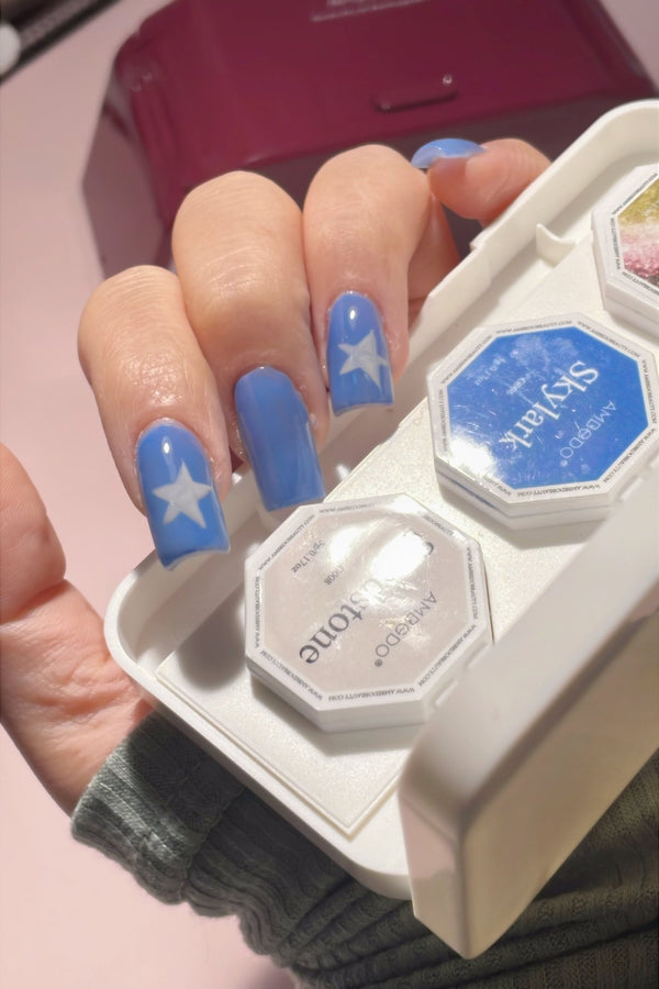 The Weekly Edit - White Star / Week 2 - Ambedo Beauty