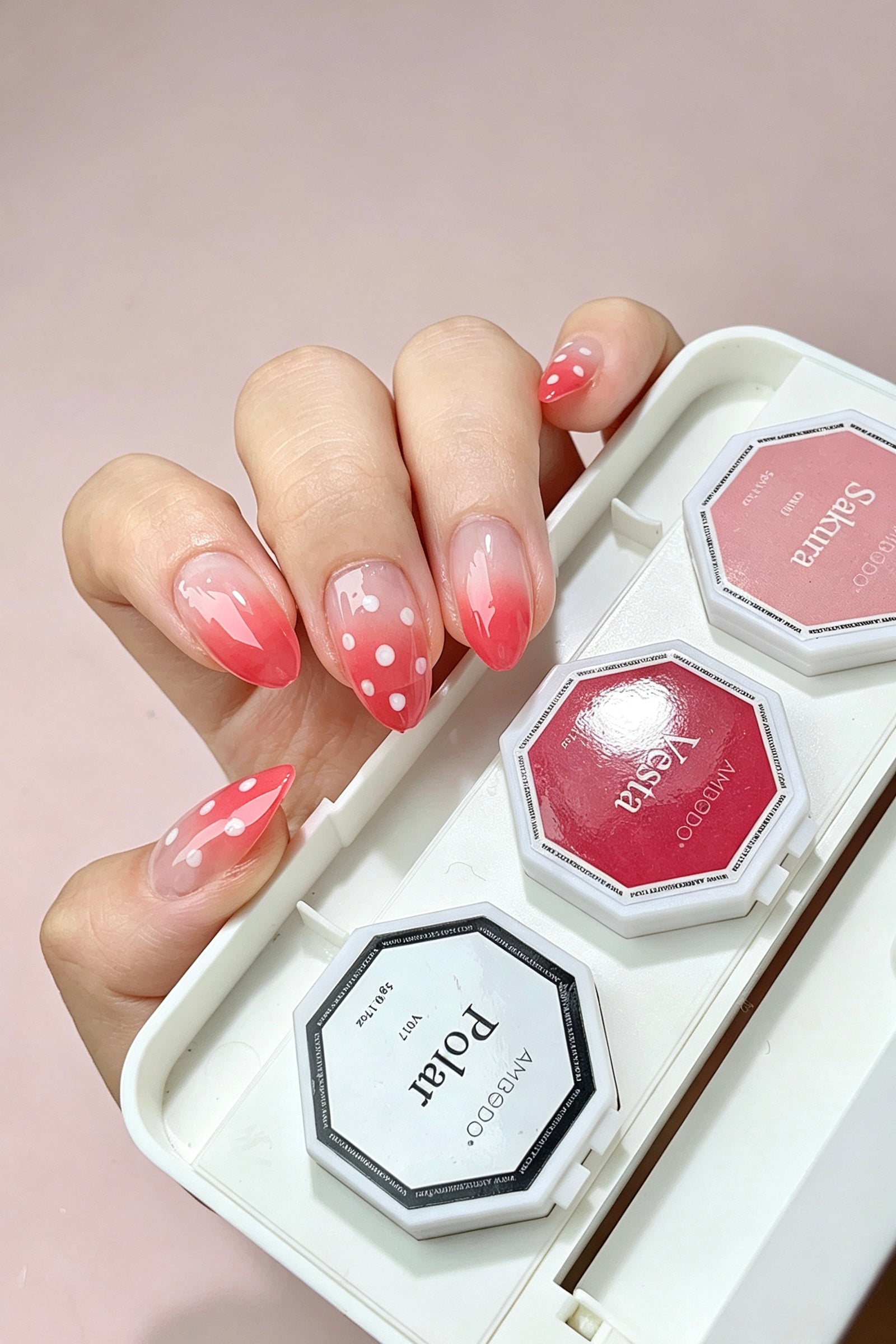 DIY Ombre Gel Polish Capsule Refills