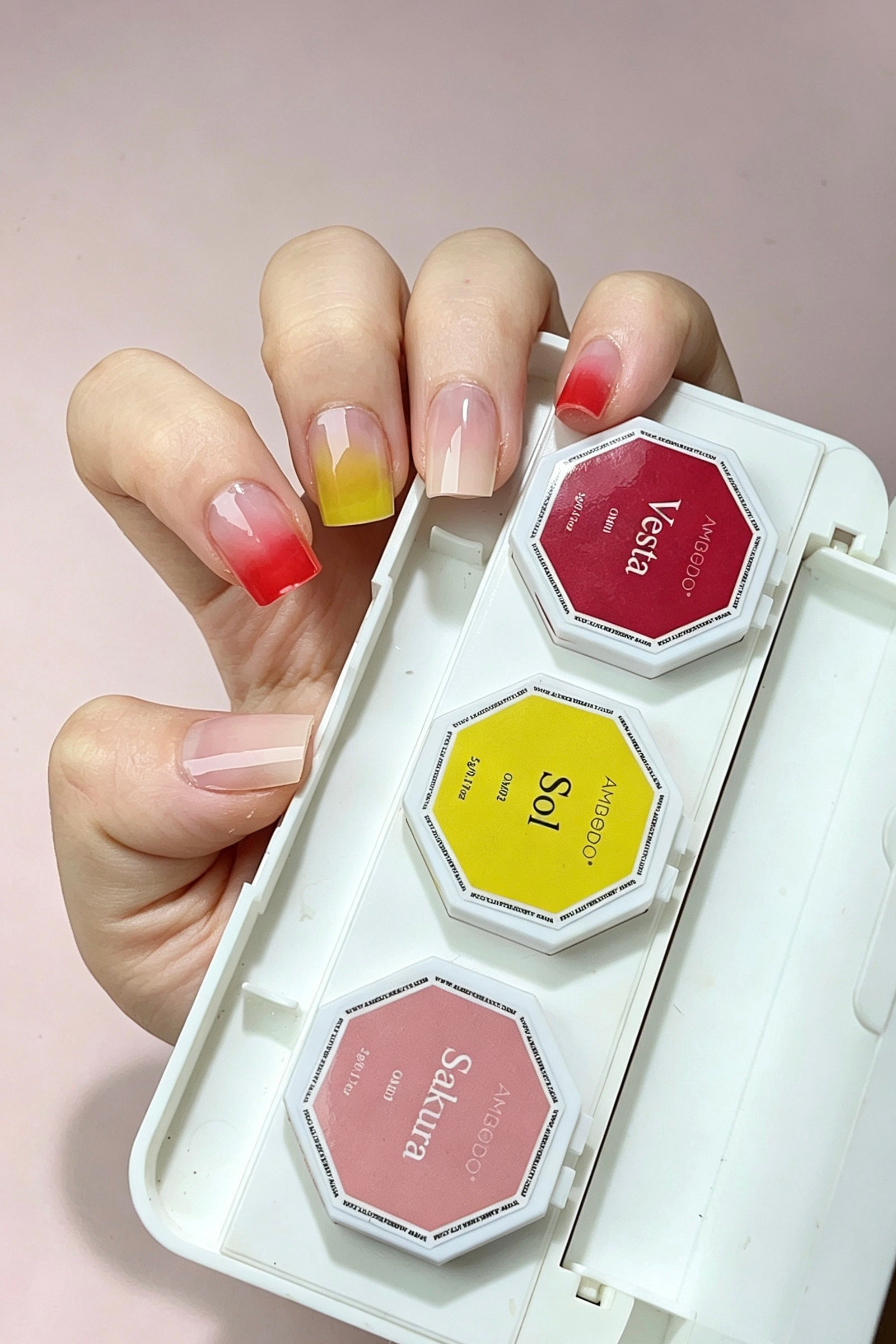 DIY Ombre Gel Polish Capsule Refills
